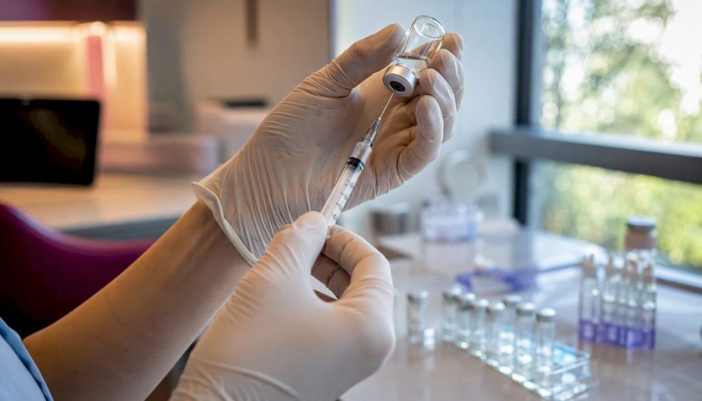 Kybella vs Aqualyx: what practitioners need to know
