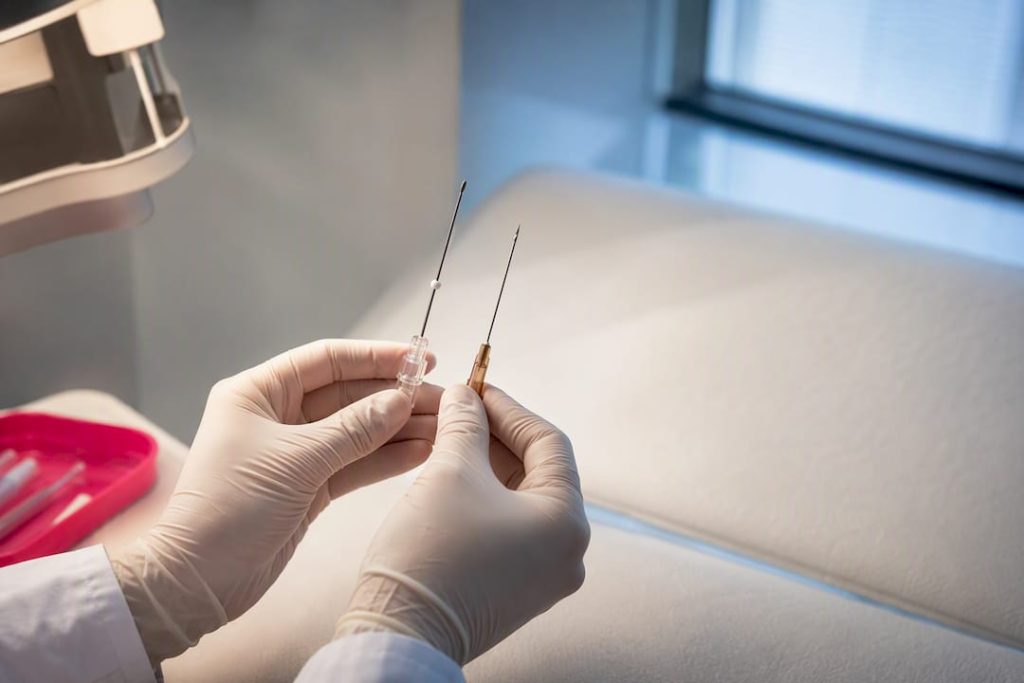 Clinicians: 77% Lower Occlusion Odds with Cannula, Match Fillers by G