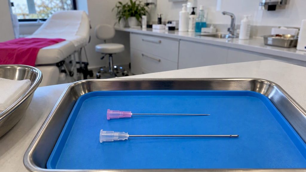 1 in 6,410 vs 1 in 40,882: Needles or Cannulas for UK Practitioners